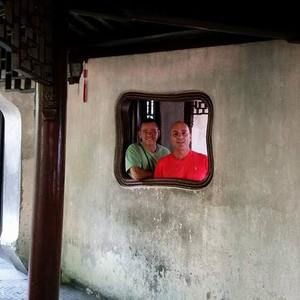 Meet your Posher, Gilbert